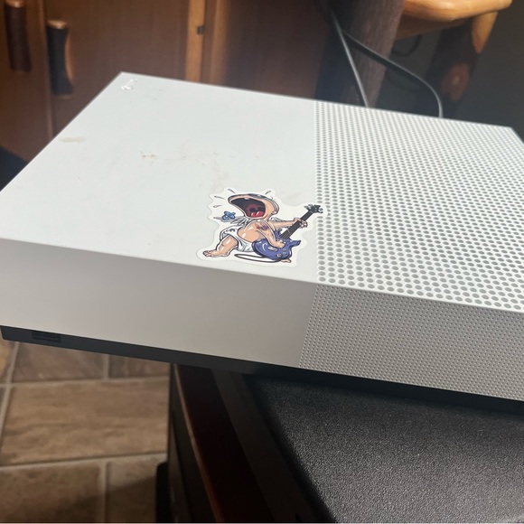 Xbox One S (Digital)